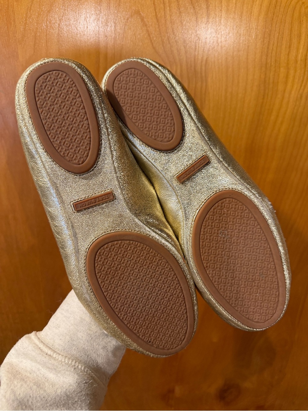 Tory Burch Gold Metallic Logo Ballet Flats - Picture 7 of 12